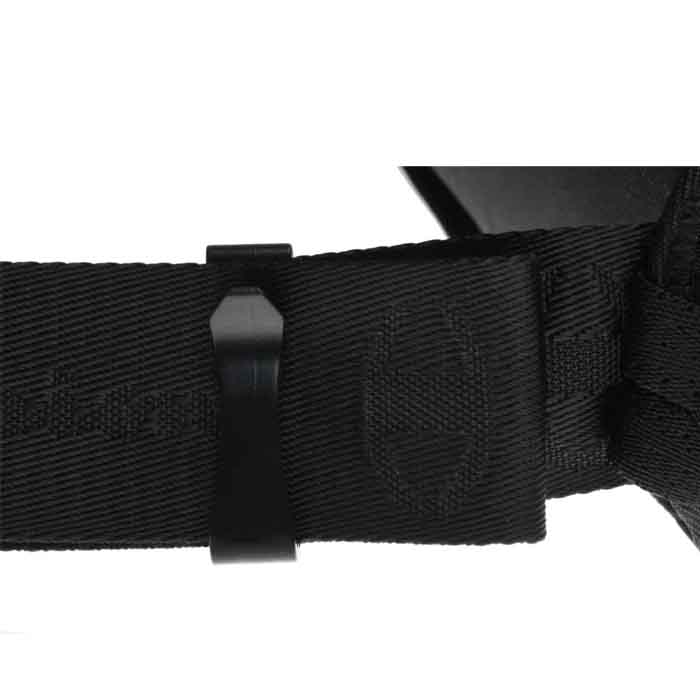 Cangurera Champion Unisex Correa Ajustable Negro 25190609298BLK