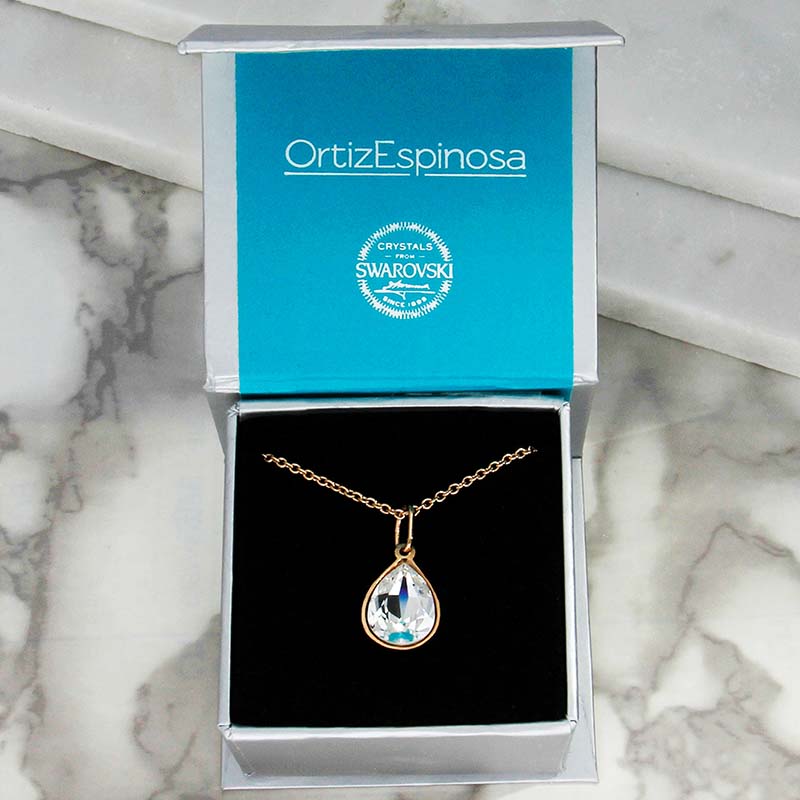 Collar para Mujer con Cristal Fino Europeo en forma de Gota- Bañado en Rodio- Collar Elegante y Brillante-Collares de Mujer de Moda- Joyería para Mujer de Moda- Regalo especial