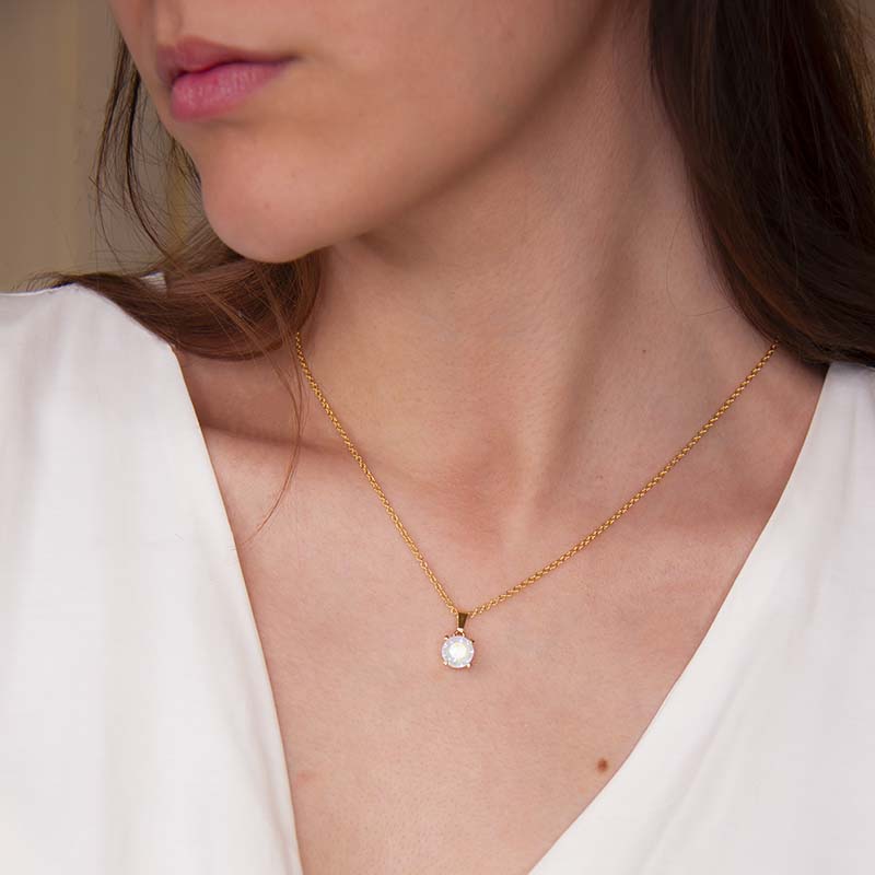 Collar para Mujer con Cristal Fino Europeo Solitario, Bañado en Oro 14k- Collar Elegante y Brillante-Collares de Mujer de Moda- Joyería para Mujer de Moda- Regalo especial