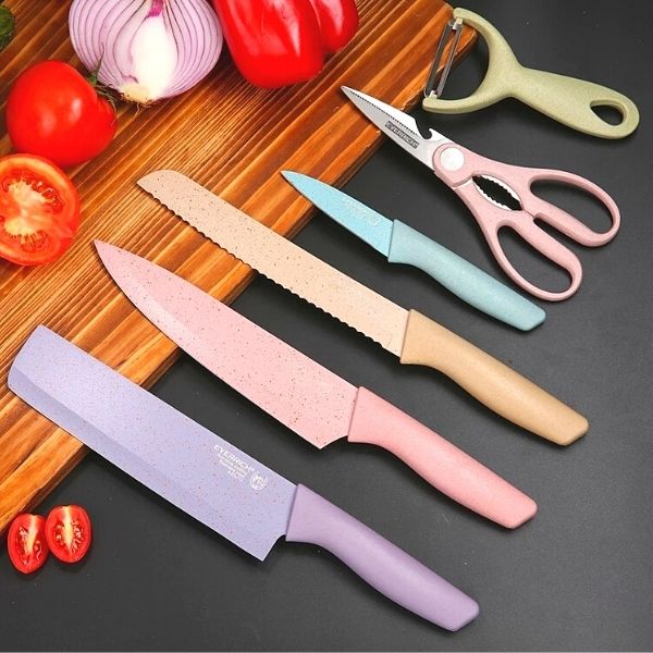 Set De Cuchillos Eco Friendly Acero Inoxidable Mango Fibra De Trigo En Colores Pastel + Estuche Y Accesorios