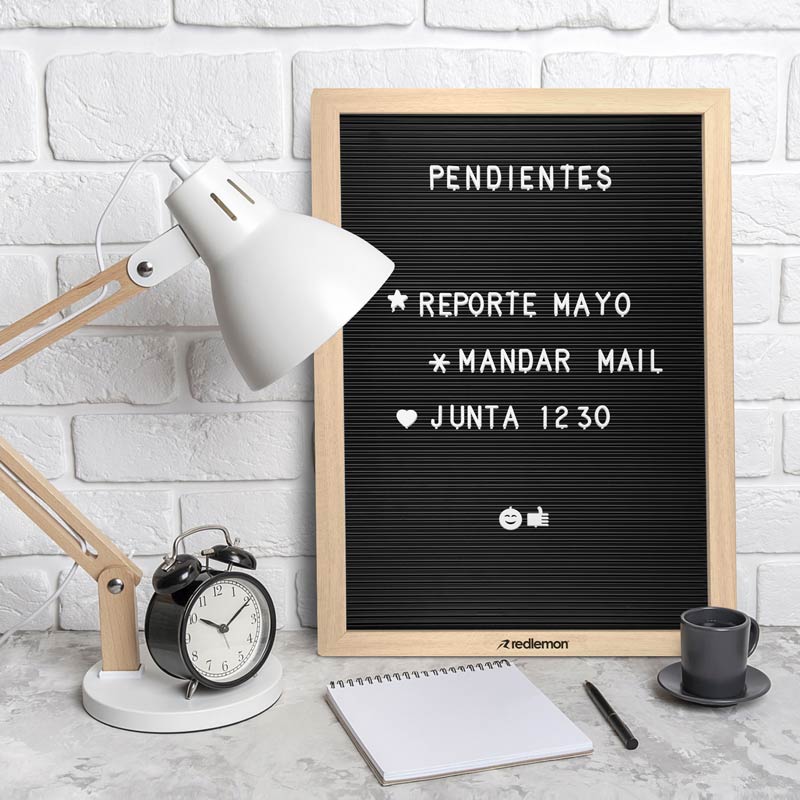 Pizarrón de Madera Vintage 340 Letras Intercambiables Redlemon