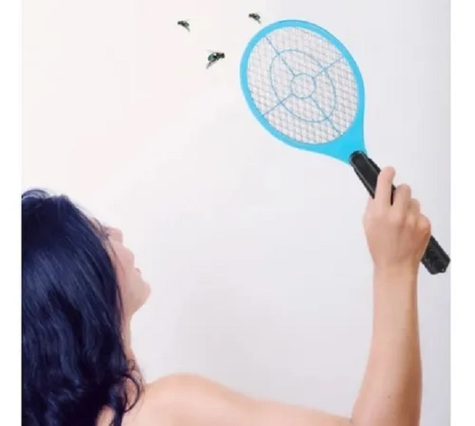 Raqueta Eléctrica Recargable Mata Mosquitos Insectos Elimina