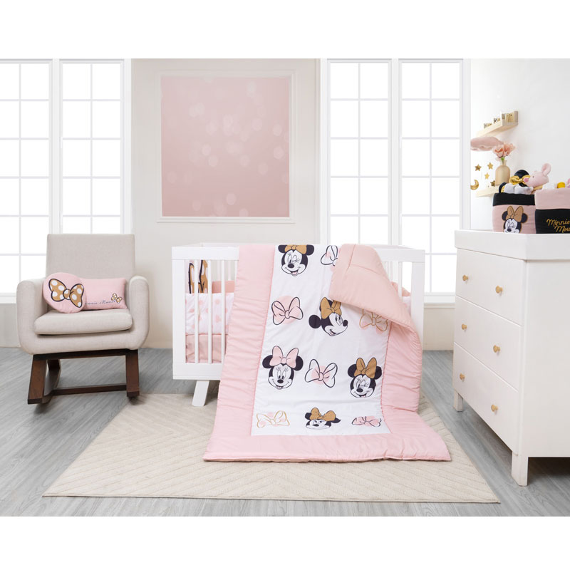Set de edredón 6 piezas para Cama- Cuna  Adorable Minnie