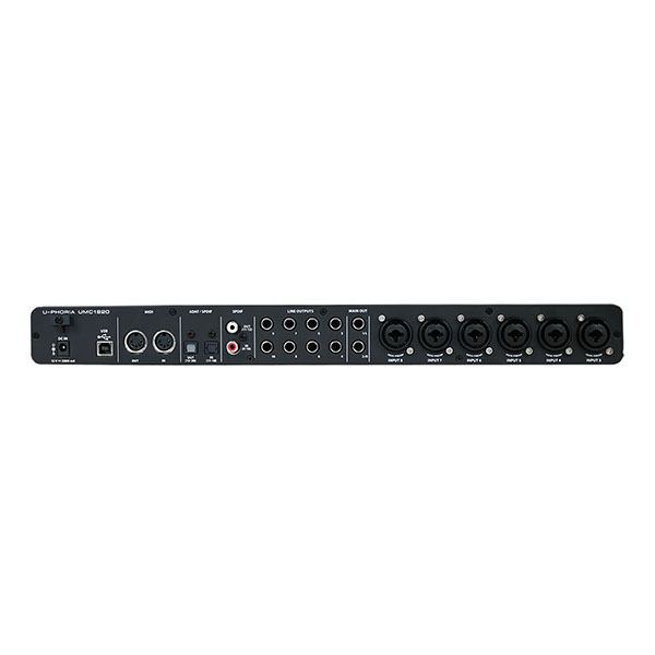 Interface De Audio Behringer U-phoria Umc1820 100v/240v