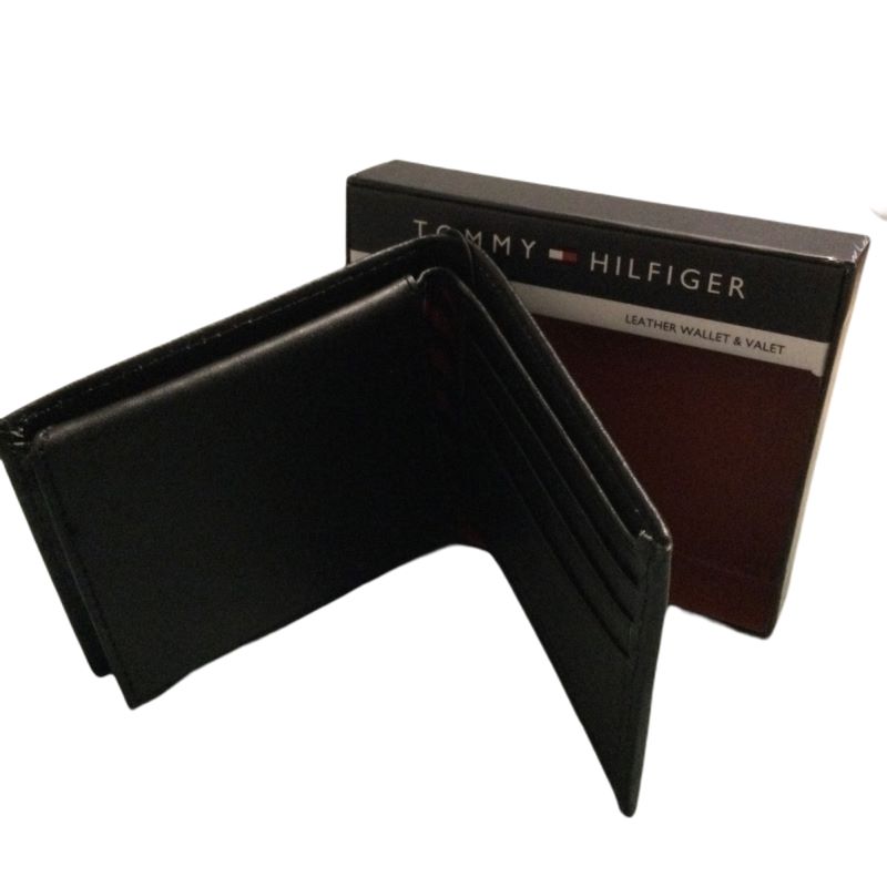 Tommy Hilfiger Cartera Elegante  De Piel Para Hombre Negra Con Detalle de Logo De Acero