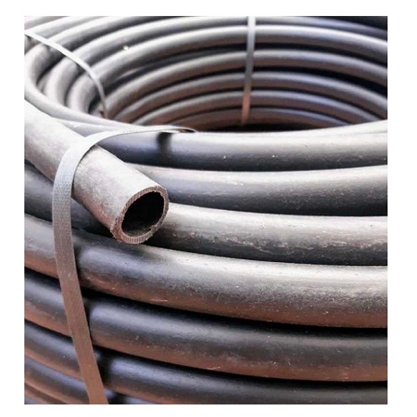 Rollo De Manguera De 100 Metros De 1 pulgada  Negra Poliducto para Agua y Riego 
