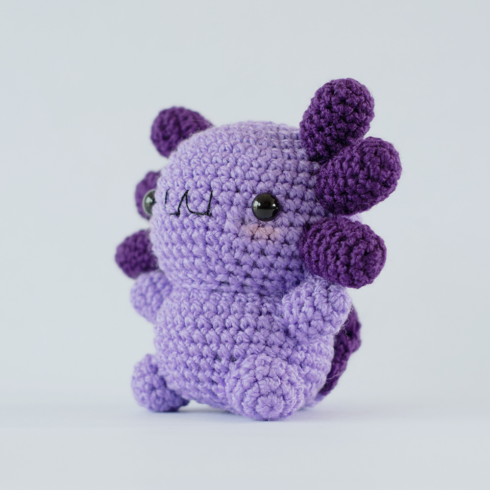 Chibi Ajolotito | Peluche de ajolote Morado