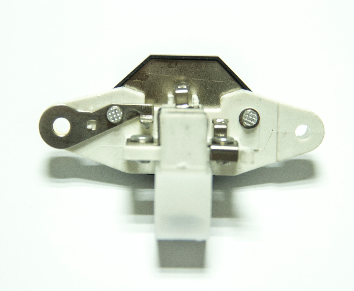 Regulador De Voltaje Alternador Vw A2 Polo Derby 14v C/envio