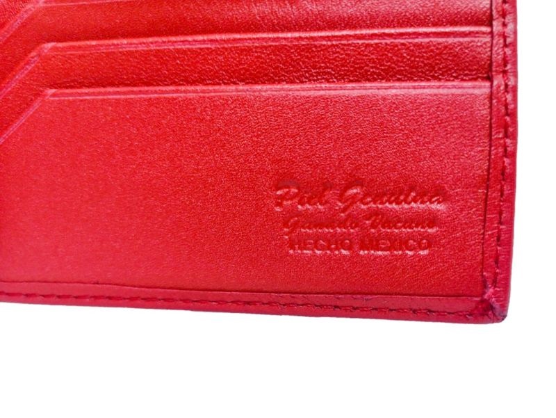 Cartera Color Rojo Maranello En Piel. 100% Piel