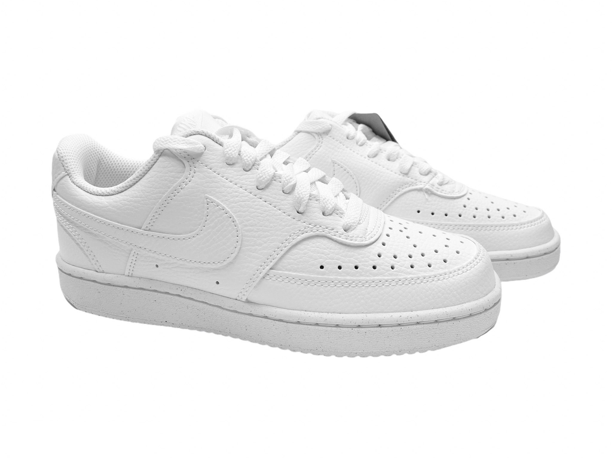 Tenis Nike Court Vision color blanco para dama