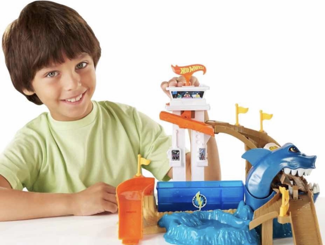 Pista Hot Wheels Playa Tiburón Color Shifters Cambia Color