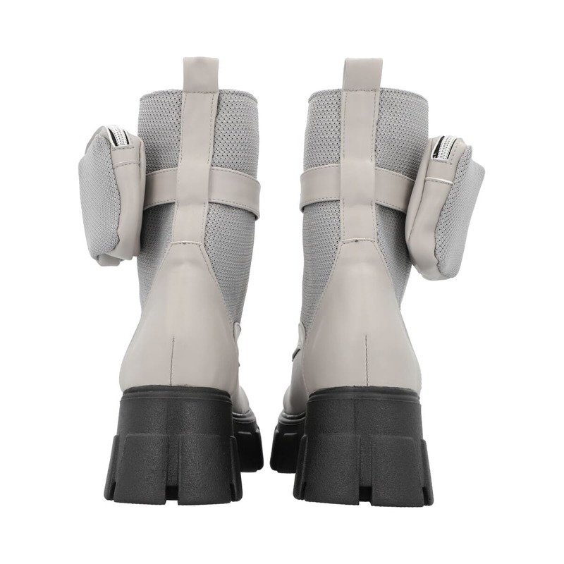 Bota Combat Suela Gruesa Track Con Bolsita De Cierre Para Mujer Color Gris Cemento