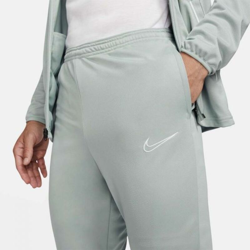 CONJUNTO DEPORTIVO PARA HOMBRE COLOR GRIS NIKE 1019
