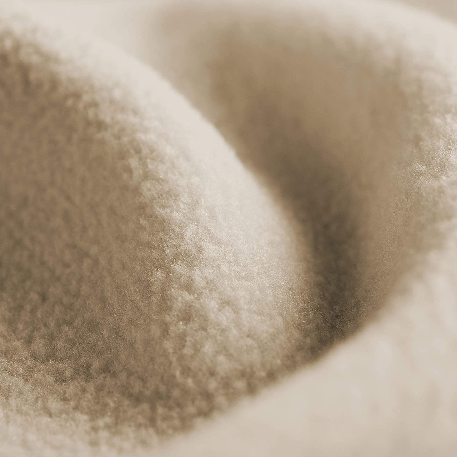 Cobertor Polar Fleece - Suave y Ligero para Recamara o Cuarto de Televisión - Color y Tamaño a Elegir (Beige, Matrimonial)