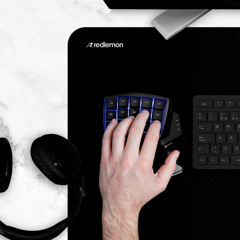 Mouse Pad Gamer XXL Superficie Control Resistente al Agua Redlemon