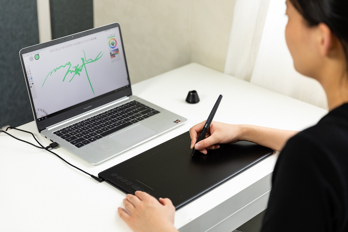 Tableta Grafica Digitalizadora Disño Huion Inspiroy H1161