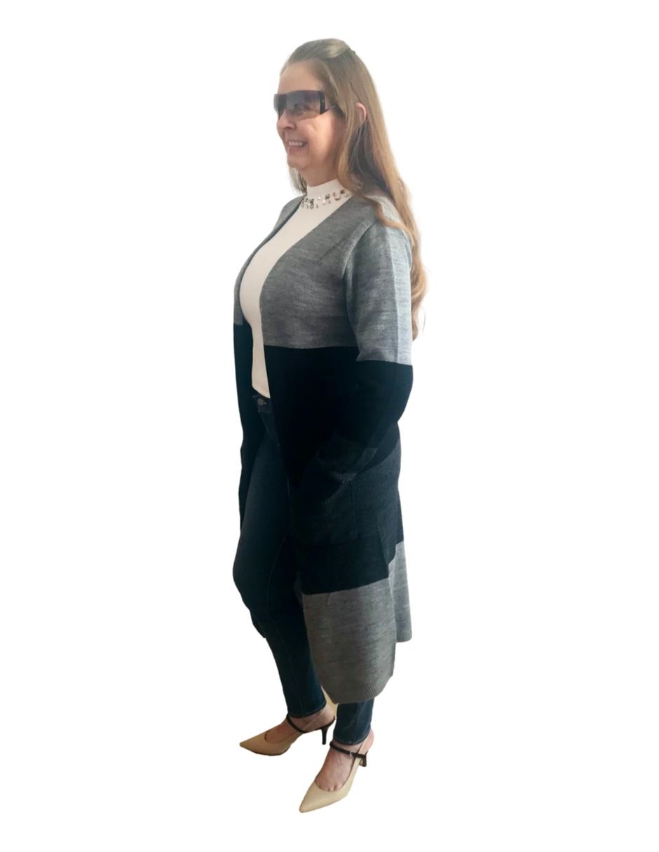 Suéter cárdigan largo mujer ensamble negro con gris MONY
