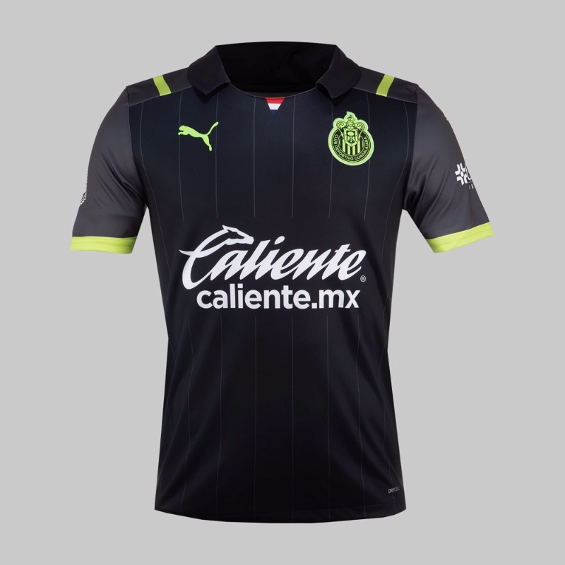 Jersey Puma de las Chivas del Guadalajara de Visitante Negro 21-22