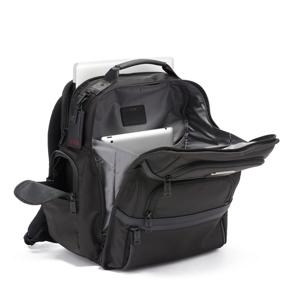 Tumi Brief Pac Alpha 3