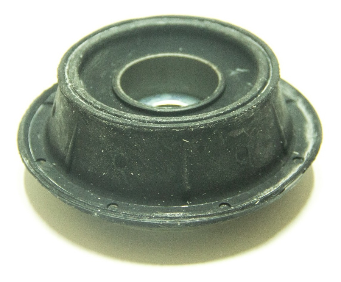 Base Soporte Amortiguador Vw Golf Jetta A2 Mk2 1987 1988 Her