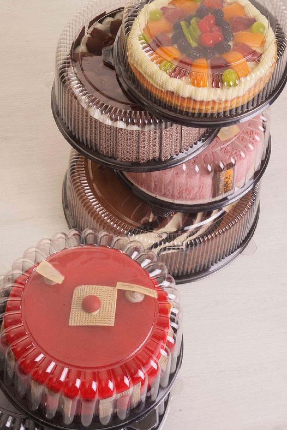 Domo para mini pastel, ideal para pasteles de 15cm de diametro y 8.5cm de alto, Transparentes Base Negra, 50 domos y 50 bases, DB06A WOW