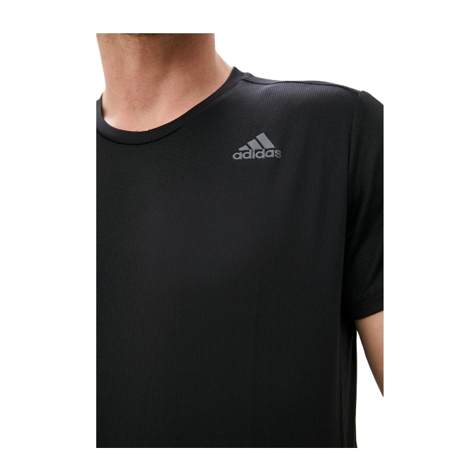 PLAYERA DEPORTIVA ADIDAS RUN IT TEE NEGRA/CABALLERO  FL6972 ORIGINAL