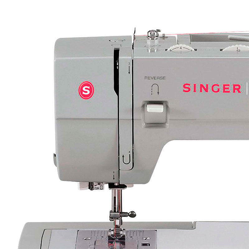 Máquina de coser Singer Facilita Pro 4423