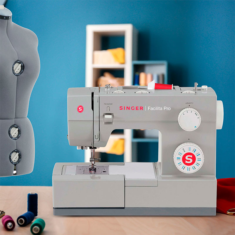 Máquina de coser Singer Facilita Pro 4423