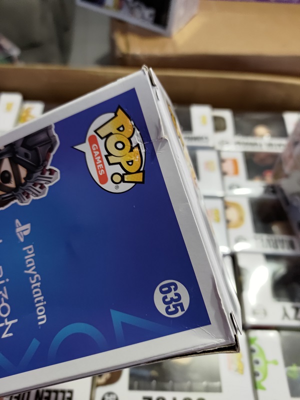 Funko Pop Figura Playstation Aloy 635 Gamestop DAÑO