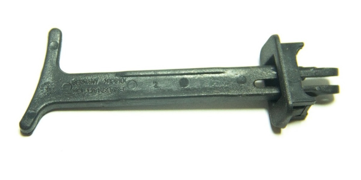 Tirante Para Abrir Cofre Vw Jetta Mk4 2003 2004 2005 2006