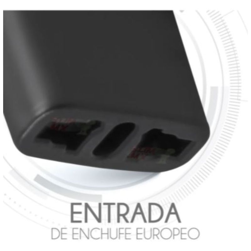 Adaptador De Corriente Americano Macho A Europeo Hembra Color