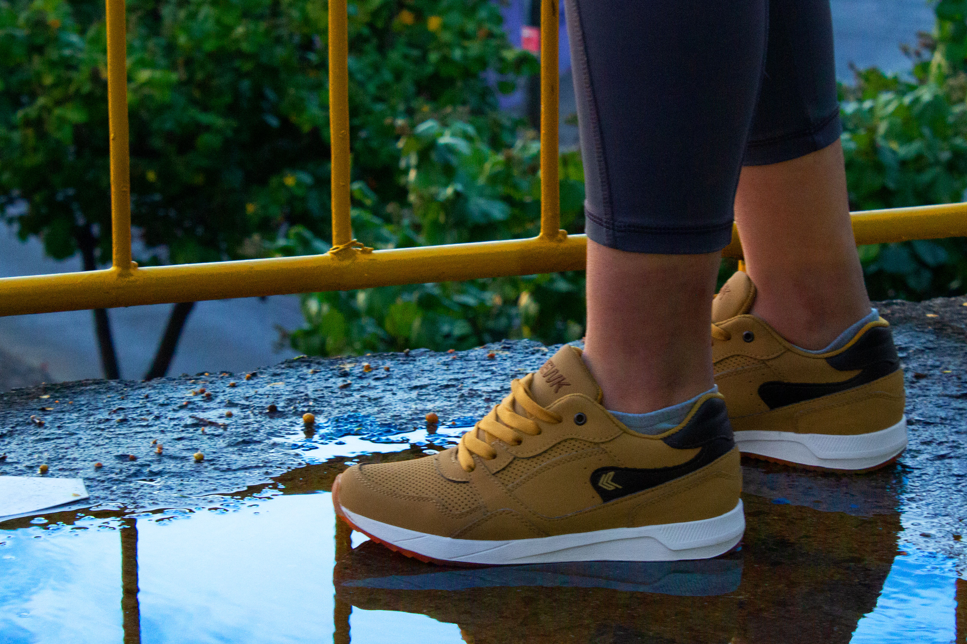 Tenis Newk Unisex Línea Legamo Color Mostaza