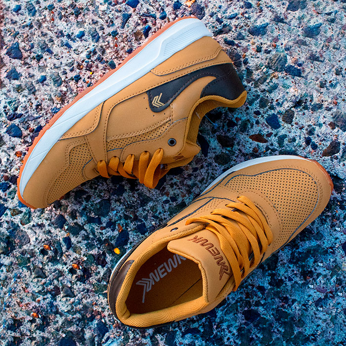 Tenis Newk Unisex Línea Legamo Color Mostaza