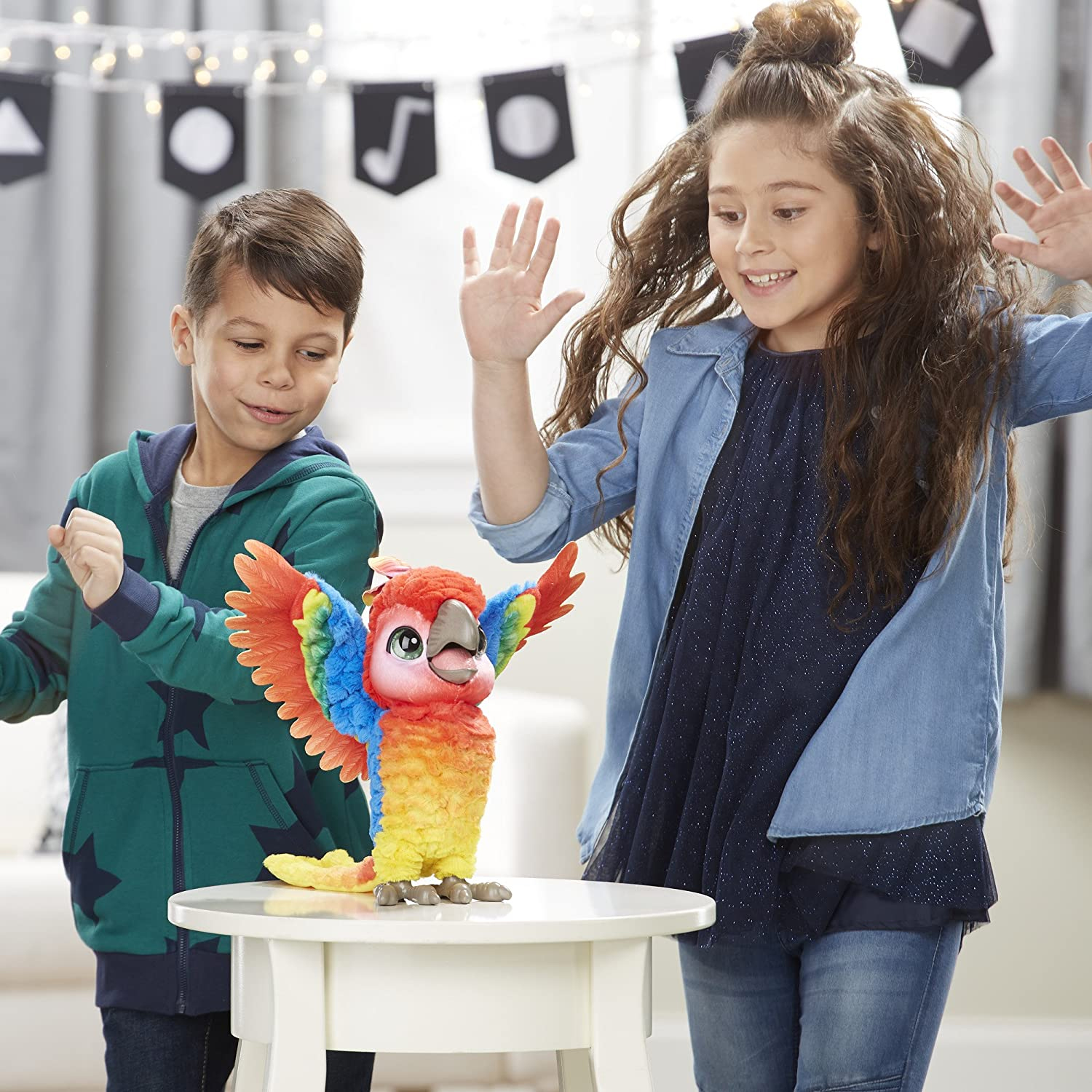 Furreal Rock A Too El Loro Talentoso Interactivo Hasbro