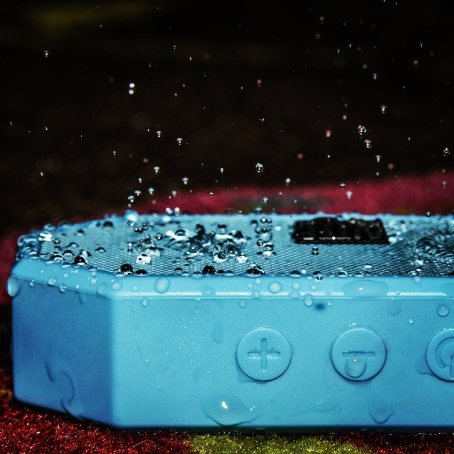 Bocina Inalámbrica Altec Lansing a prueba de agua Mini H2O Azul 