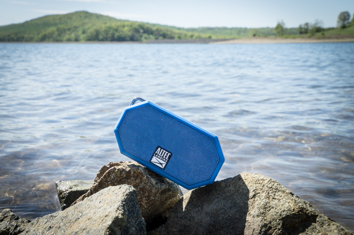 Bocina Inalámbrica Altec Lansing a prueba de agua Mini H2O Azul 