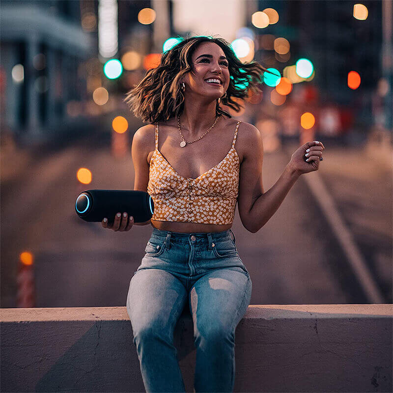 Bocina Portátil Xboom Go PL5 Luces Led Bluetooth Ipx5