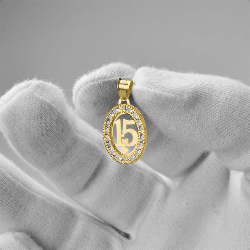 Medalla 15 Años  VAROURO Oro Oval 1gr 10k + Hermosa Cadena De Regalo