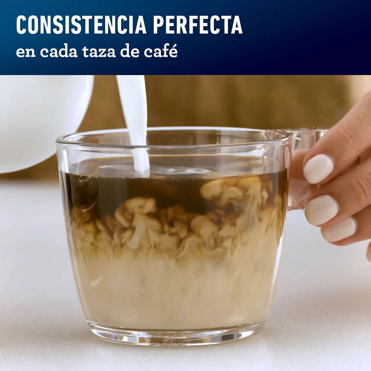 Cafetera Con Pantalla LED Programable Oster BVSTRF100-013 - Negro