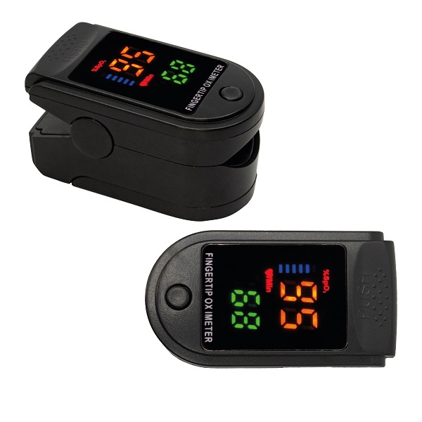 Oxímetro digital de pulso + 10 tricapa. Negro