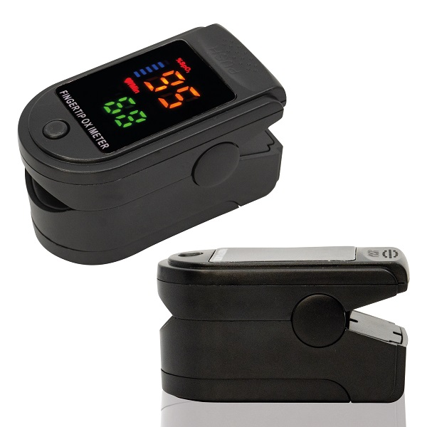 Oxímetro digital de pulso + 10 tricapa. Negro