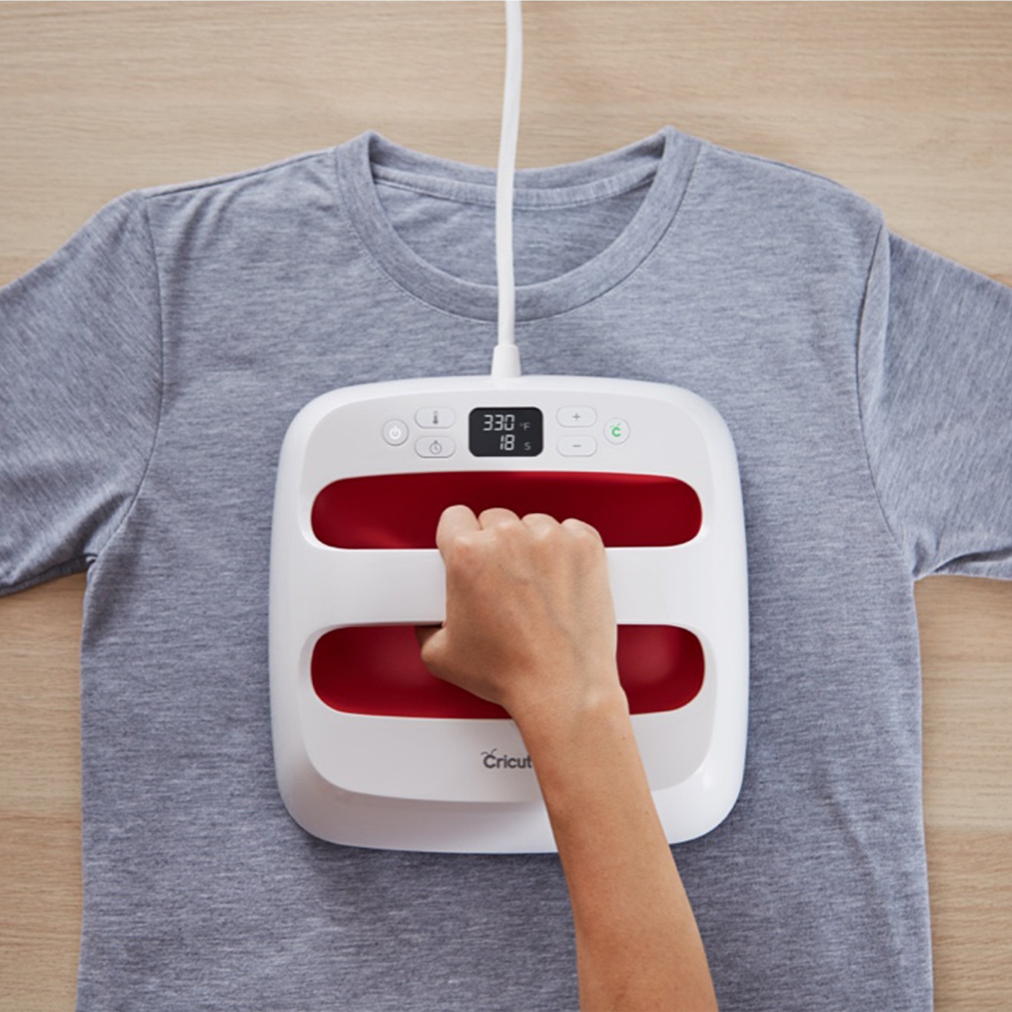 Plancha de Calor Easypress Cricut 9  x 9  Color Frambuesa