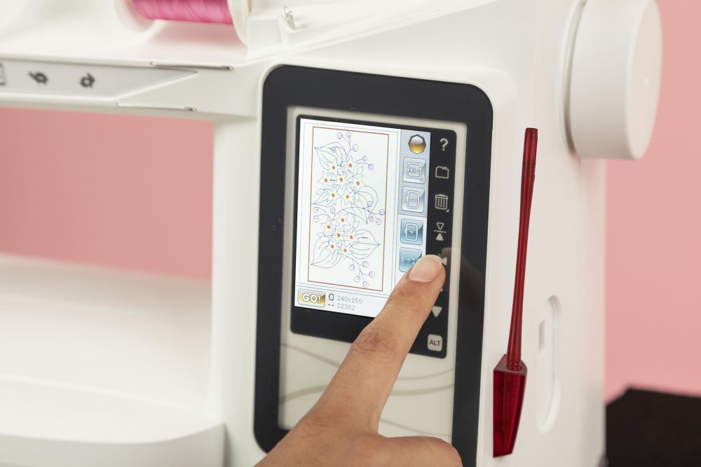 Bordadora Singer EM9305