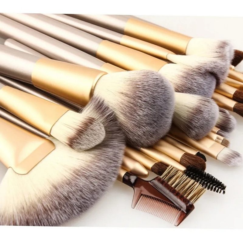 Set 24 Brochas De Maquillaje Profesionales Alta Calidad