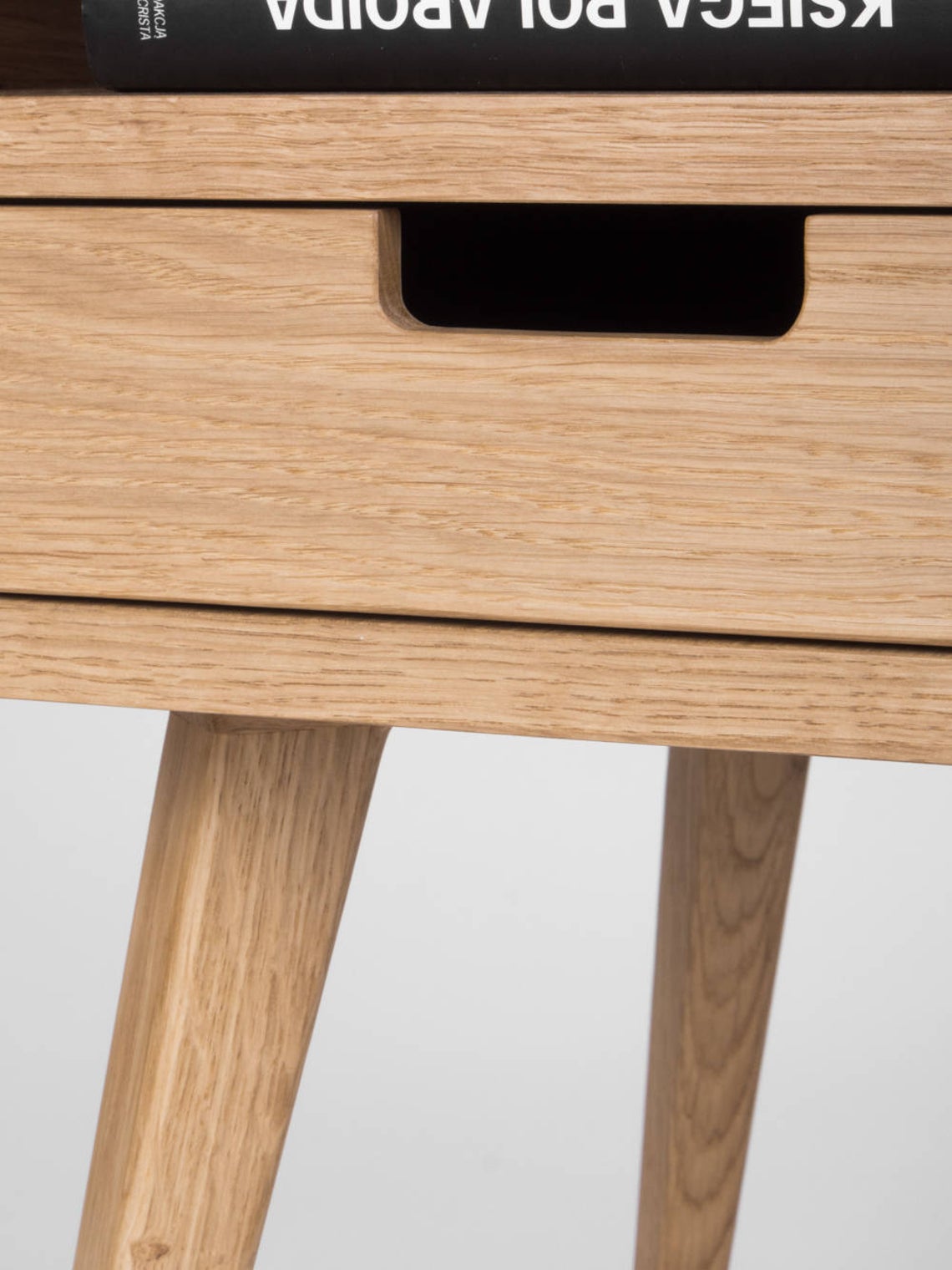 Buro Helsinki Estilo Nórdico Minimalista Encino Cajon Encino