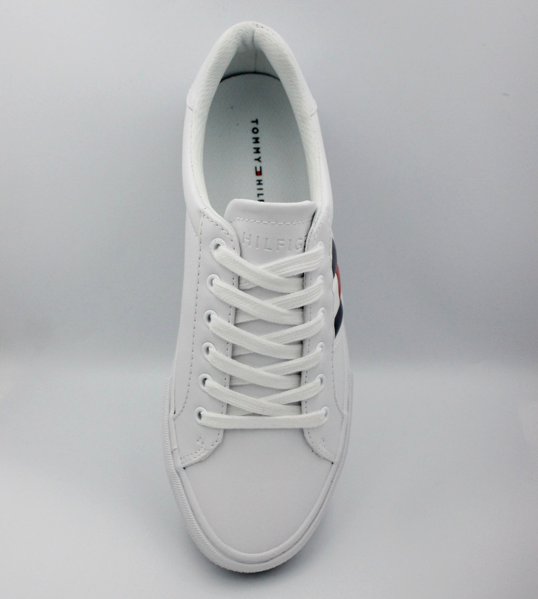Tenis Tommy Hilfiger Megah Blanco Azul Rojo de Dama