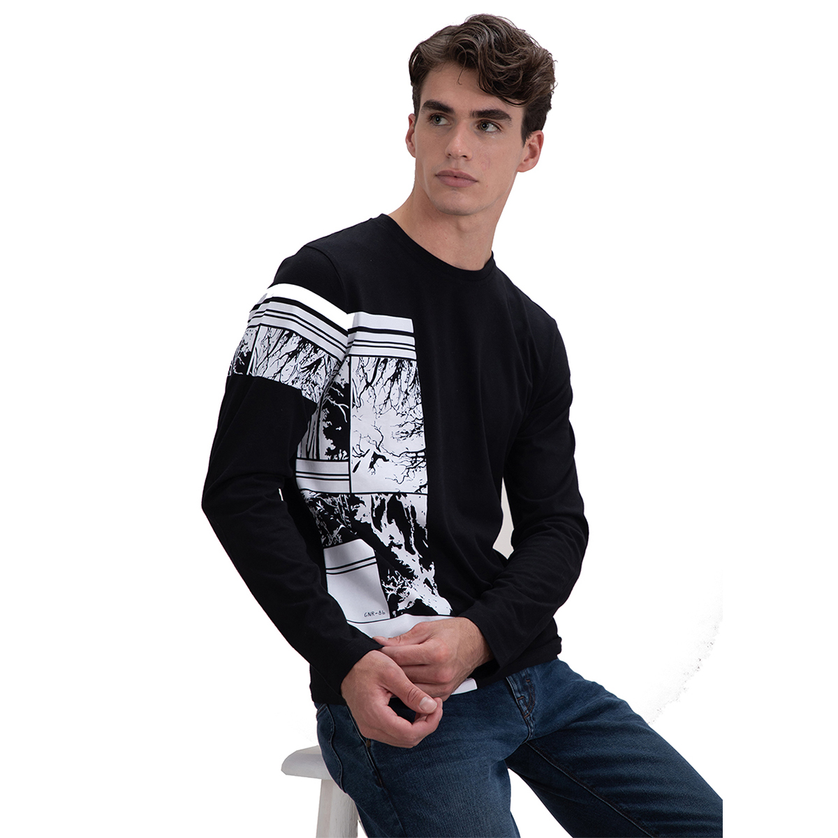 Playera con Estampado Manga Larga Caballero Generra 128900