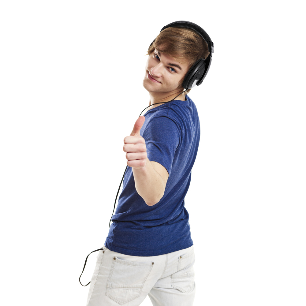 Audífonos On Ear Ajustables Steren AUD-092 Cómodos y con Almohadillas que no permiten el paso del Ruido