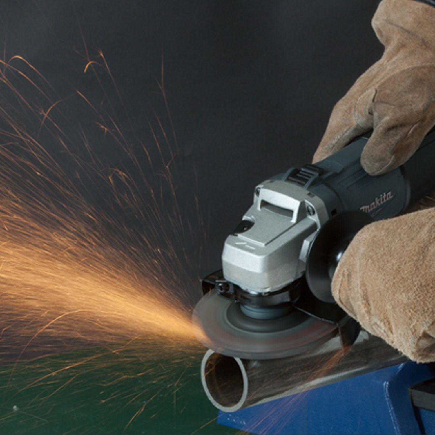 Miniesmeriladora 540w Makita Ssp 4-1/2 600rpm M0901g