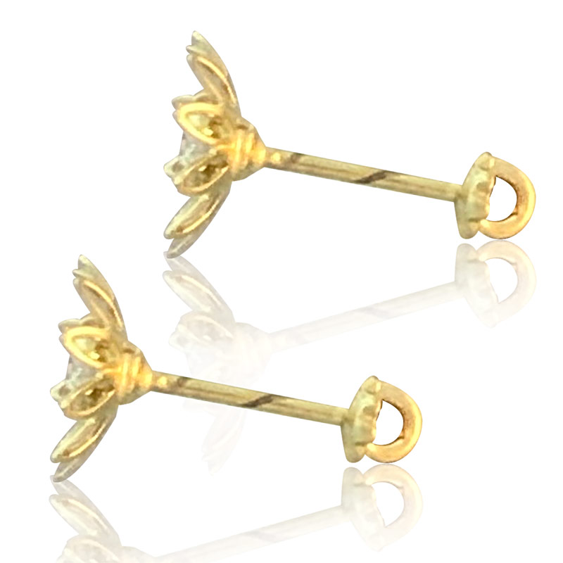 Hermoso Arete Broquel Gemelo en Oro 18k Laminado #159 638-675 margaritas con zirconia, medidas .9cm de alto, .9cm de ancho